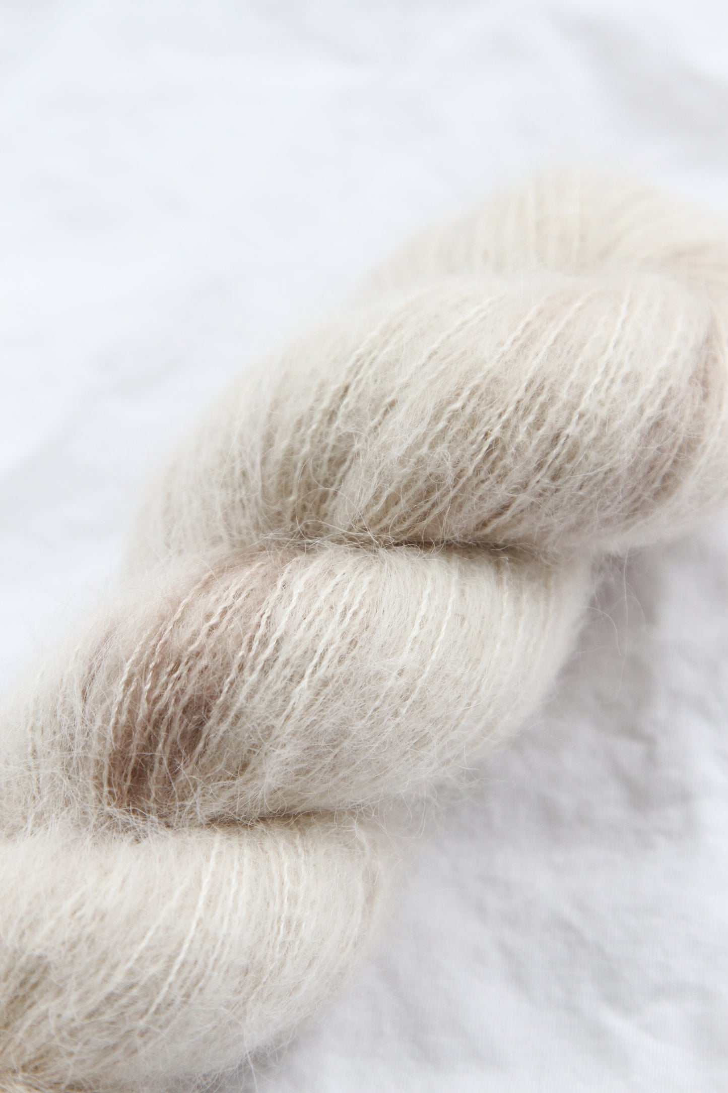 Knall beige