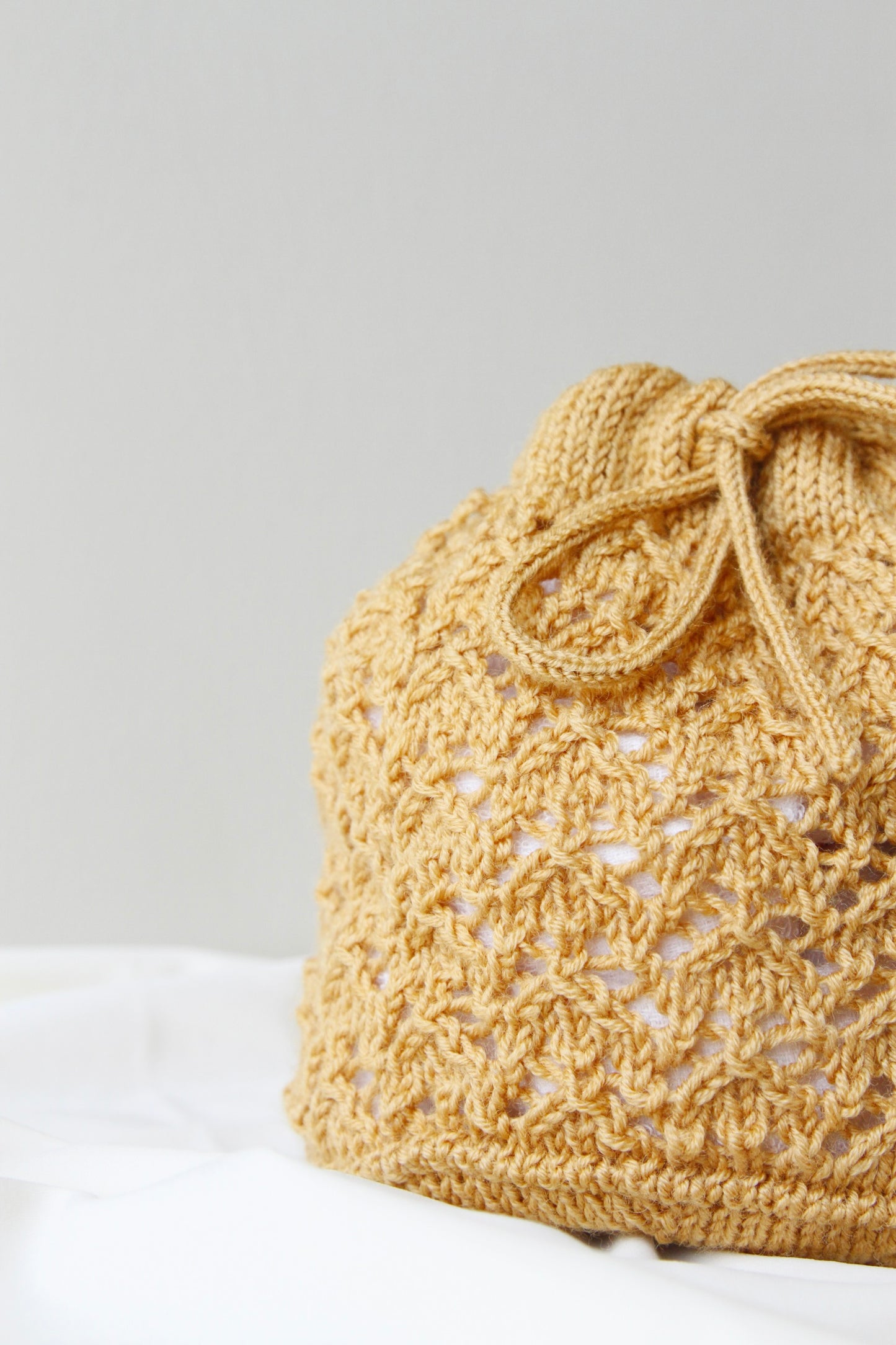 Skogland bucket bag