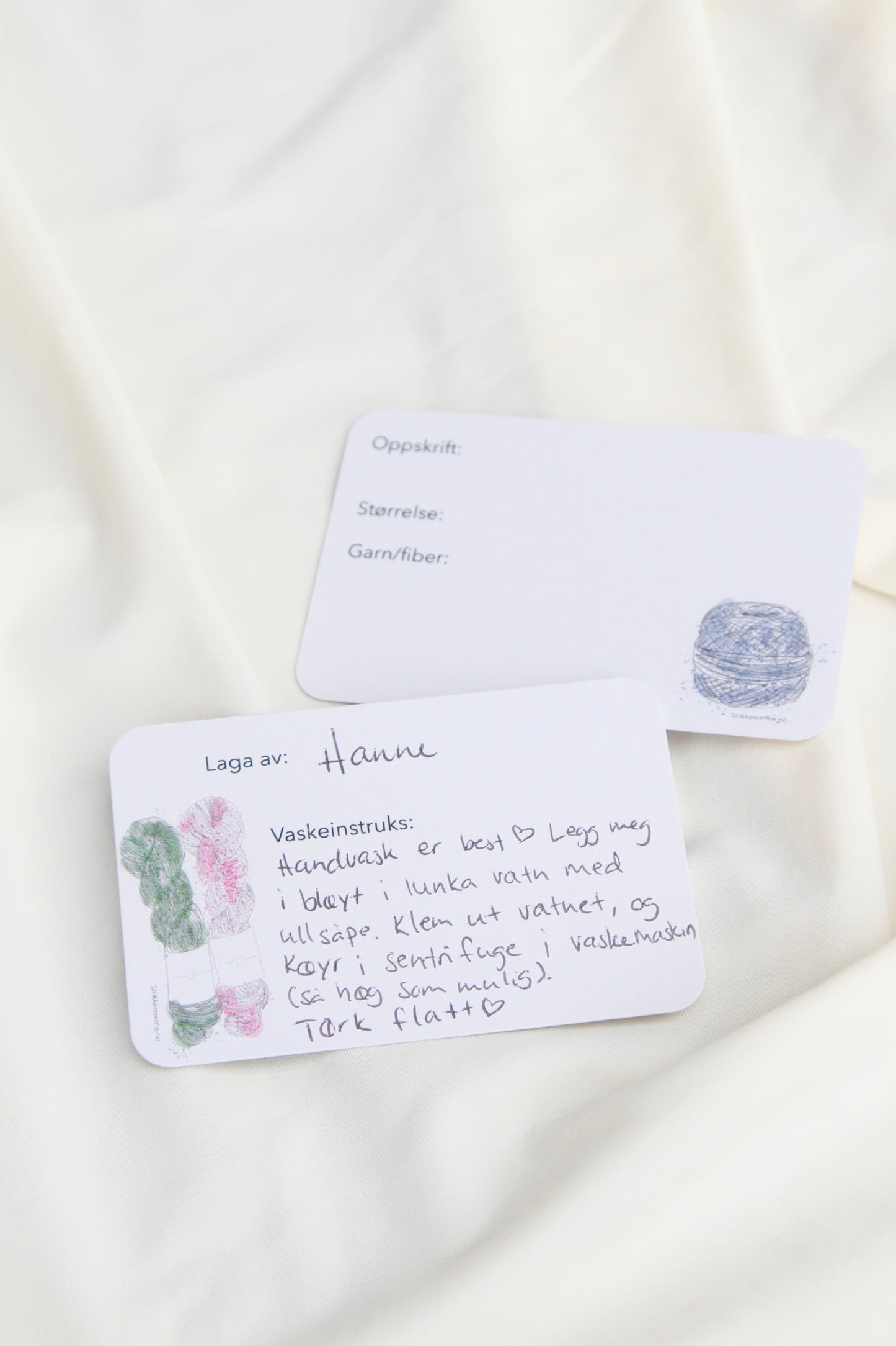 Gåvelapp med garnmotiv