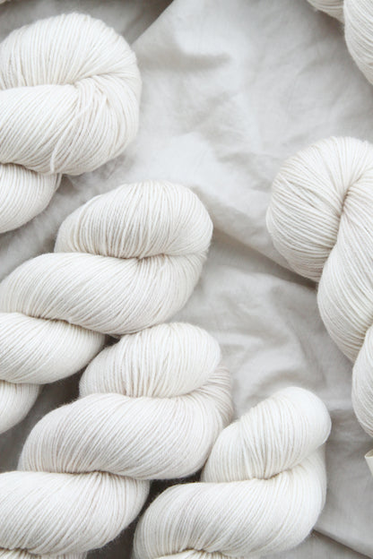 Knall beige