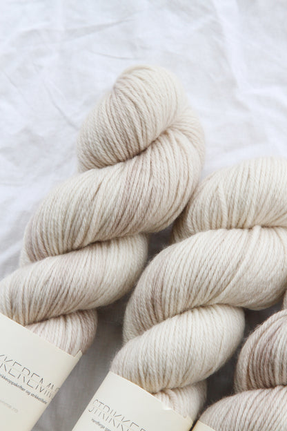 Knall beige
